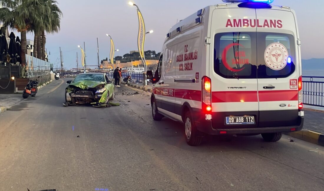 AYDIN (AA) – Aydın'ın Kuşadası ilçesinde meydana gelen trafik kazasında