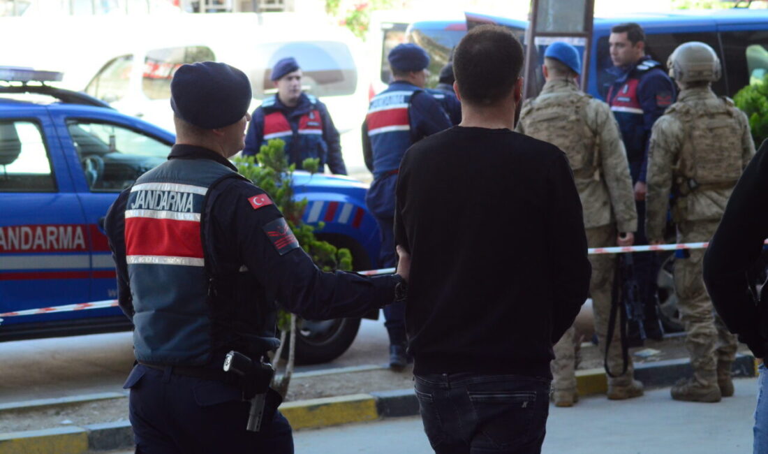 AYDIN (AA) – Aydın'da 4 ilçede düzenlenen eş zamanlı uyuşturucu