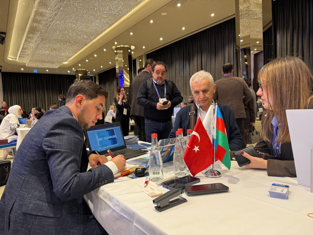 - Ülkenin turizm destinasyonlarını tanıtmak amacıyla 13 Nisan’da İzmir’den başlattığı