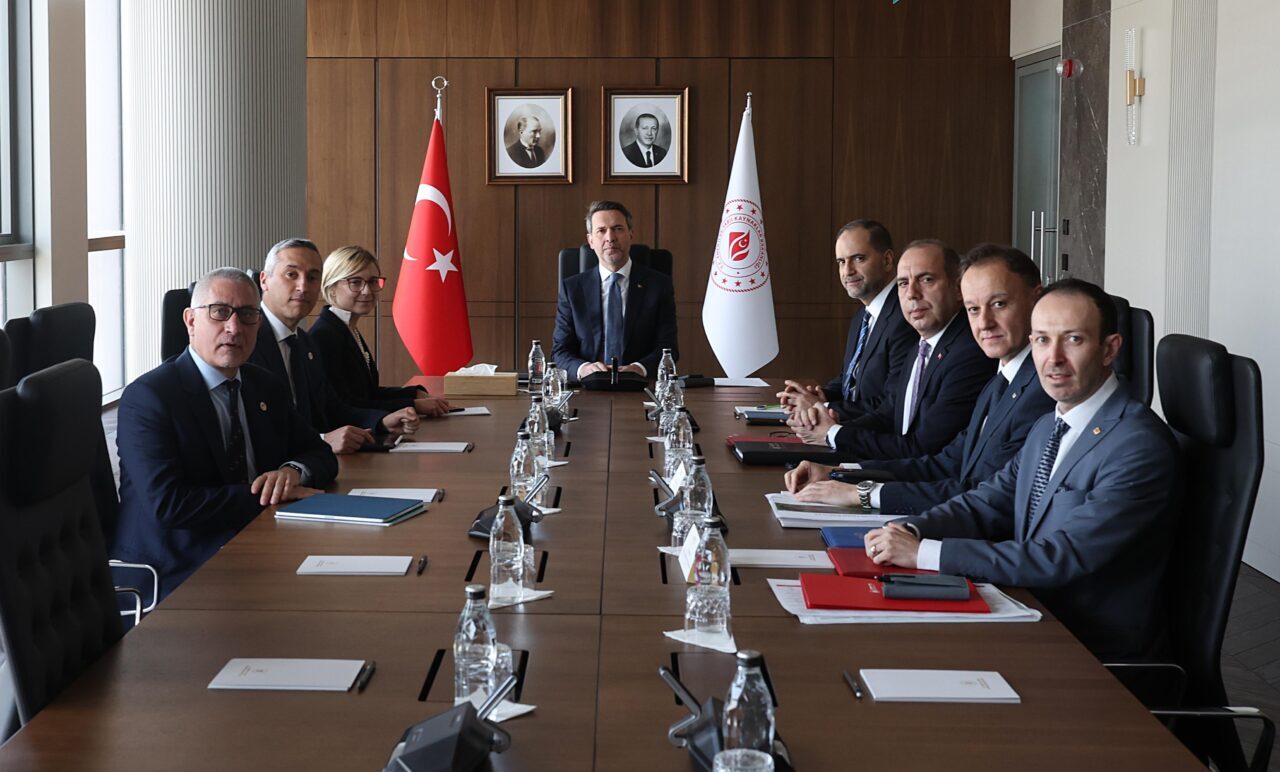 - "Bu anlaşma ile Türkiye'de ve uluslararası alanda hidrokarbon arama