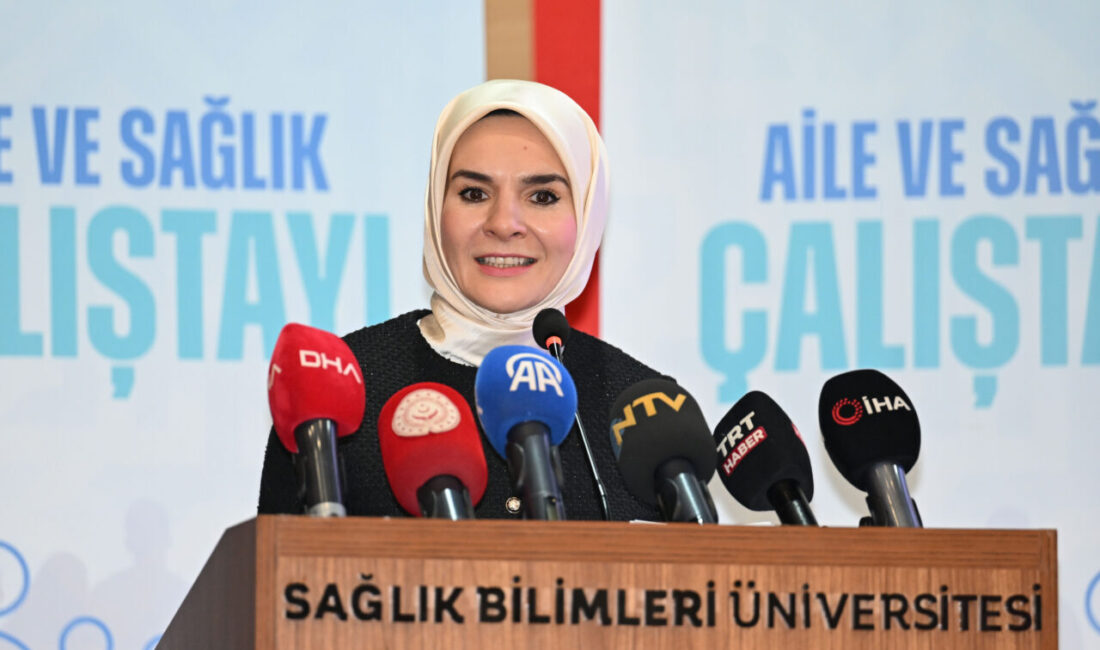 - "15 yaş altındaki çocuklara yönelik sosyal medya düzenlemesinin temel