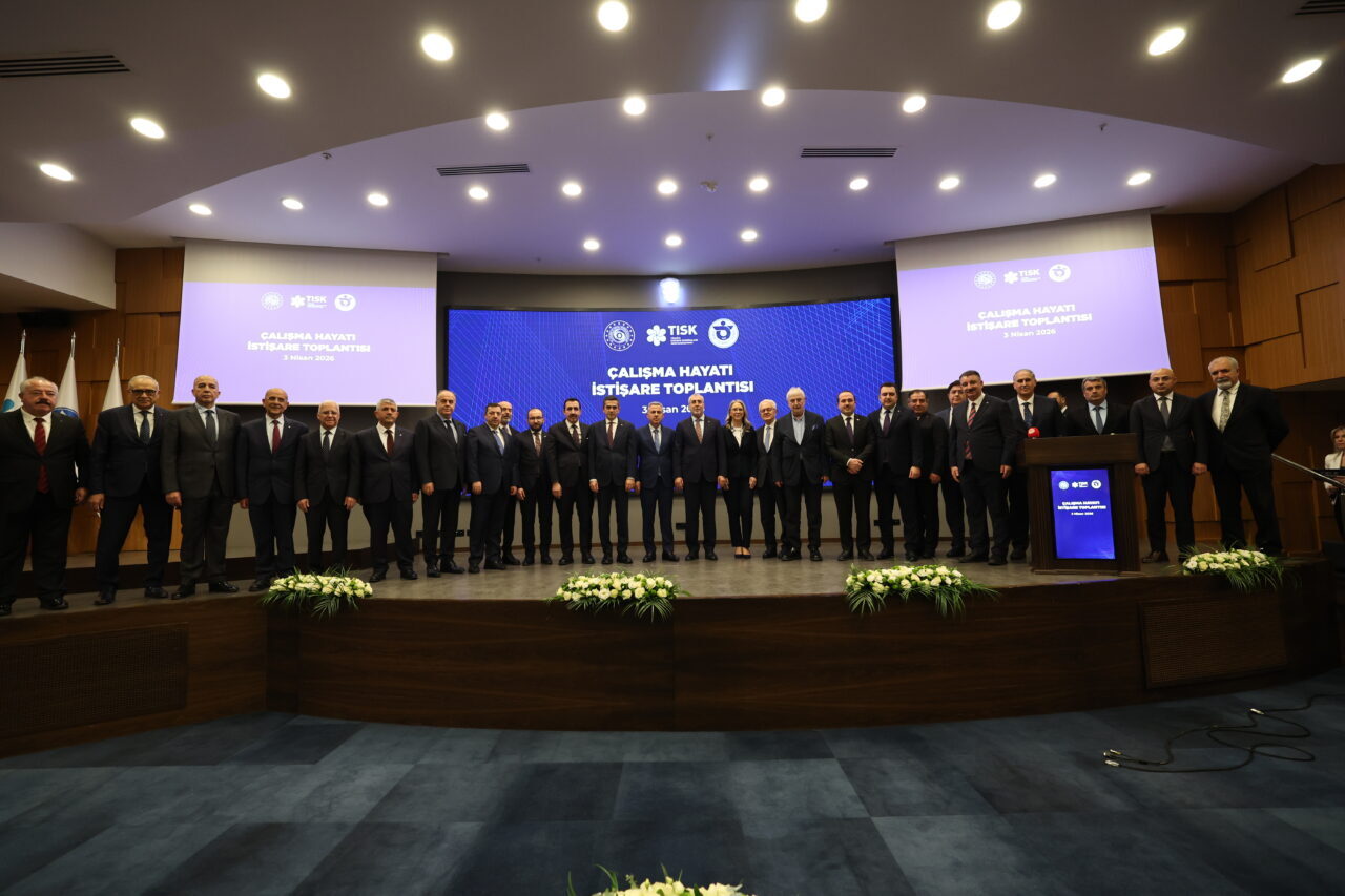- "(Çalışanların İSG eğitimlerinin esaslarını düzenleyen yönetmelik) Yeni düzenleme ile