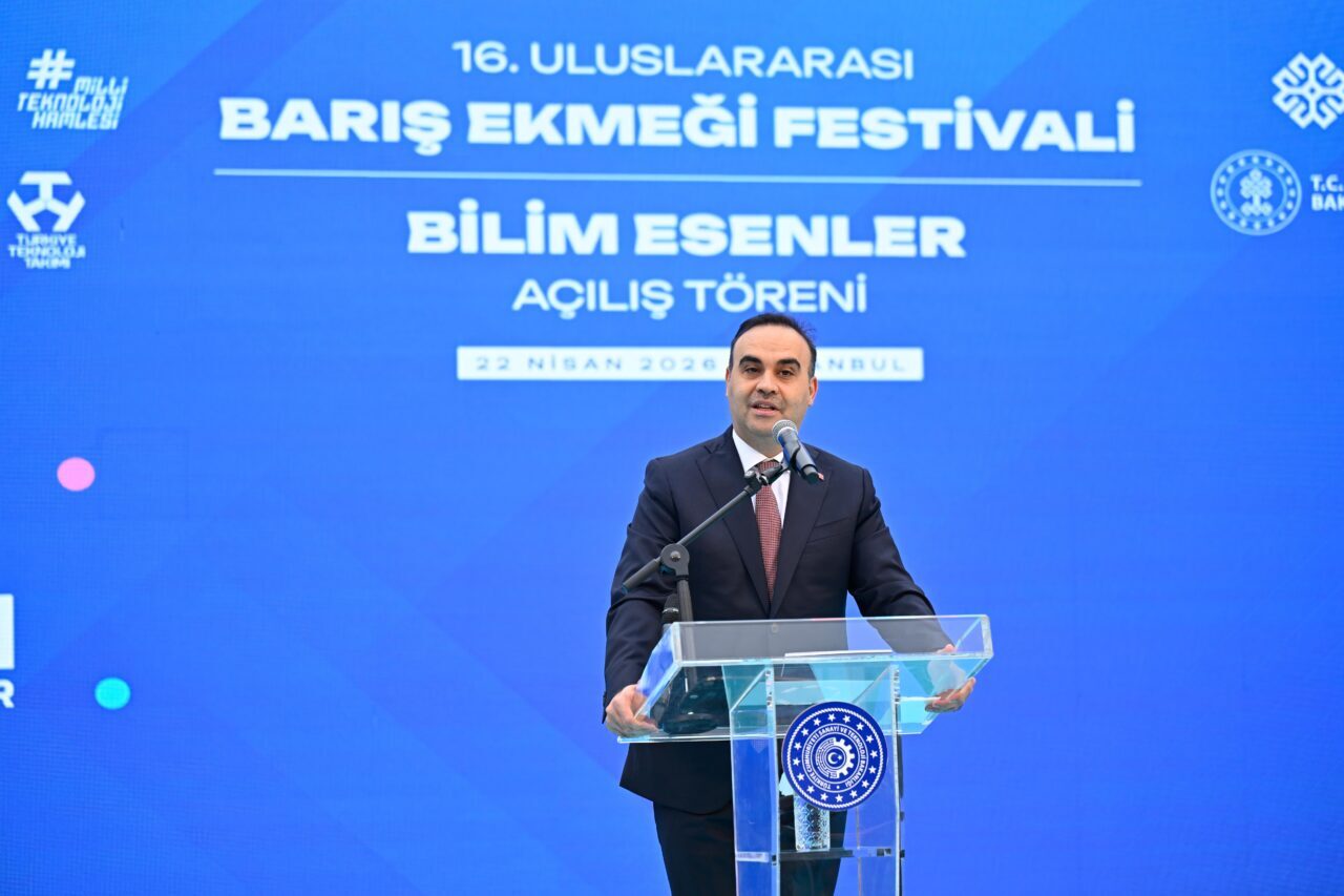 - "Dünyanın adalete ihtiyacı var, merhamete ihtiyacı var, selamete ihtiyacı