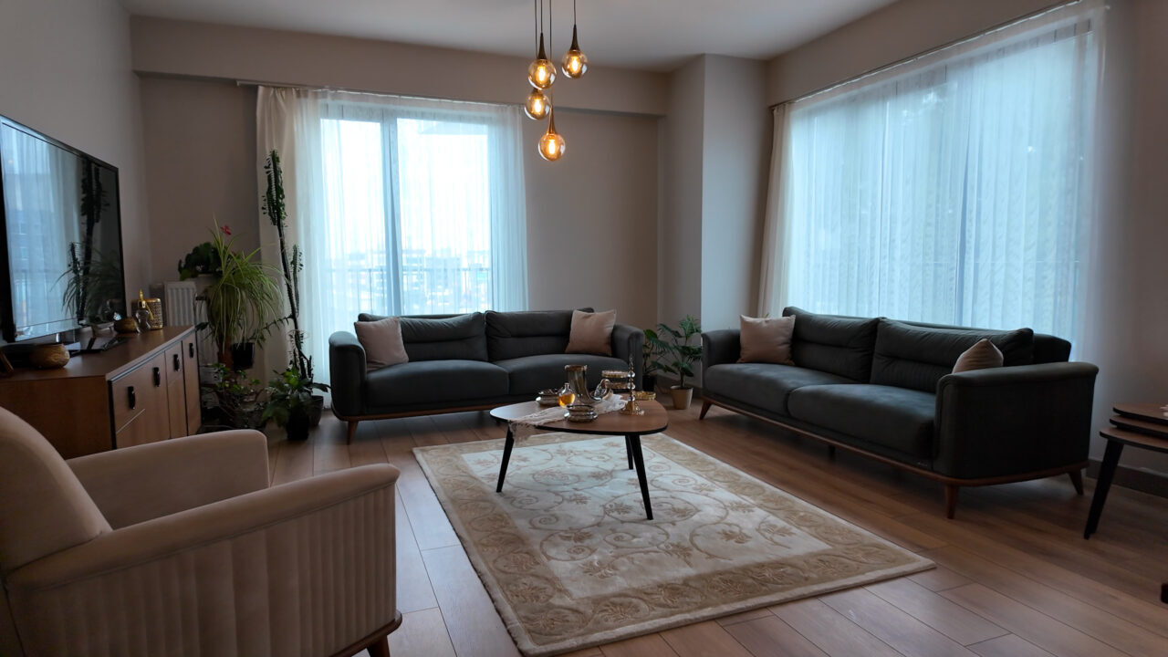 - "Beştelsiz Mahallesi'nde gerçekleştirdiğimiz örnek dönüşüm projesiyle artık her kapı