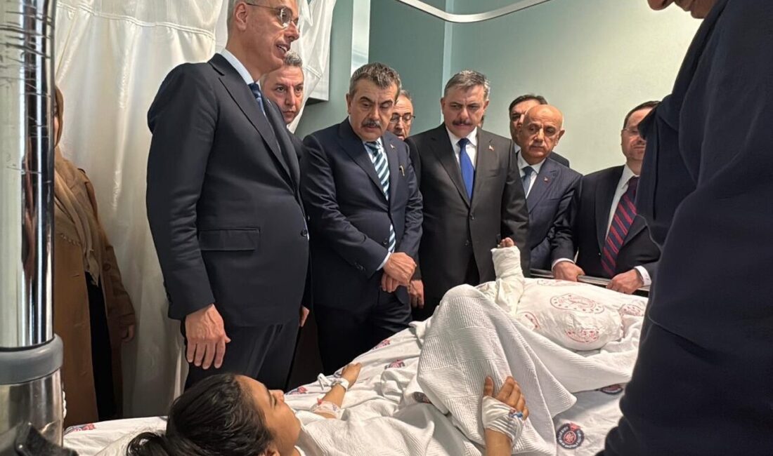 KAHRAMANMARAŞ (AA) – İçişleri Bakanı Mustafa Çiftçi, Sağlık Bakanı Kemal