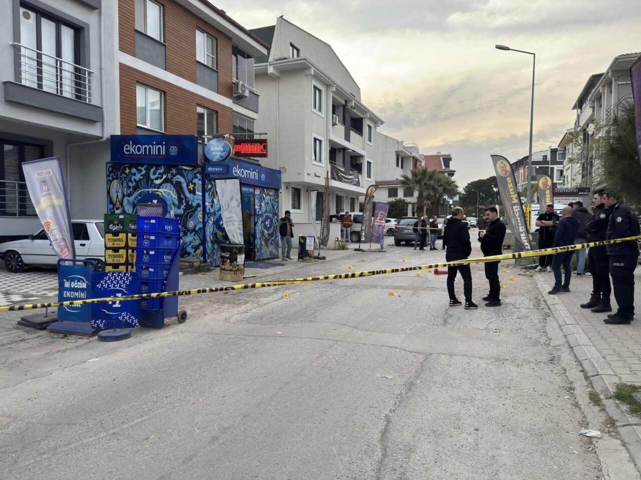 BALIKESİR (AA) – Balıkesir'in merkez Altıeylül ilçesinde silahlı saldırı düzenlenen