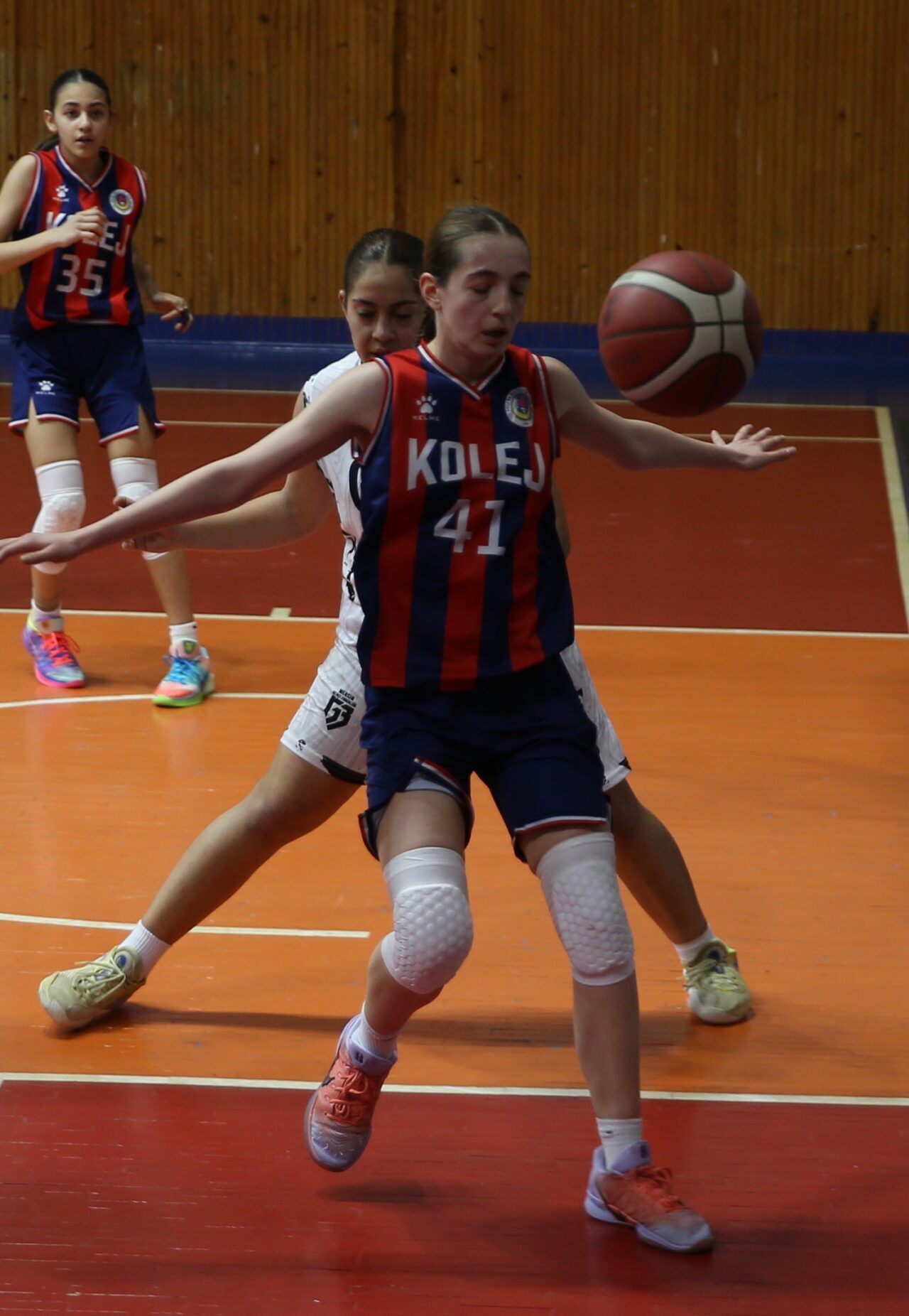 - Organizasyonun ikinci gün müsabakaları tamamlandı