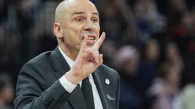 - Anadolu Efes: 79 - Partizan: 72