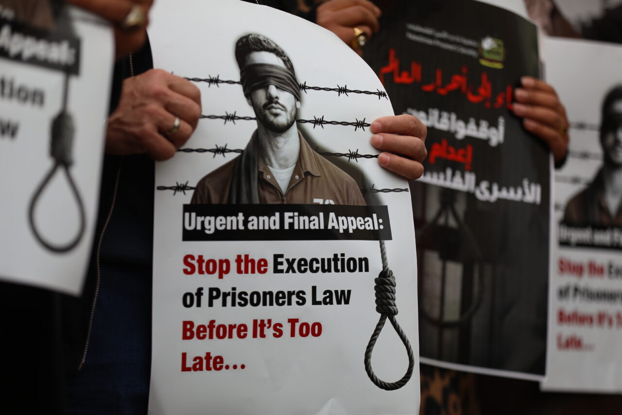 - Filistin Esirler ve Serbest Bırakılanlar Heyeti Başkanı Raid Ebu