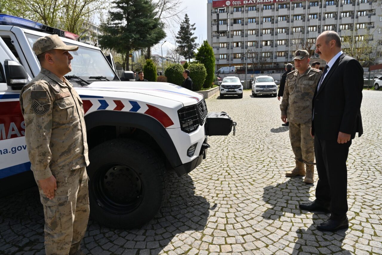 BATMAN (AA) – Batman'da jandarma, yerli ve milli zırhlı araç