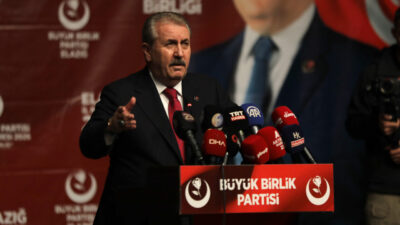 - "Bu millet, büyük Türk milleti, haksızlık karşısında asla susmamıştır,