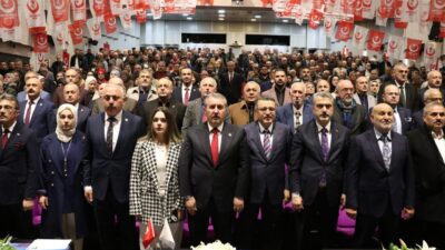 - "16 yaş altına sosyal medya sınırlaması mutlaka getirilmelidir. TikTok