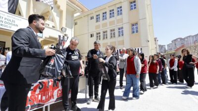 MALATYA (AA) – Beşiktaş gönüllülerince başlatılan "Bu Forma Benden Sana