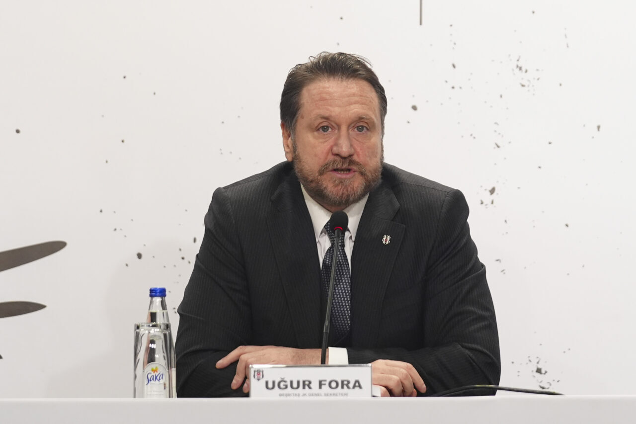 - Beşiktaş Kulübü Genel Sekreteri Uğur Fora:
- "Çocuklarımızın ve gençlerimizin