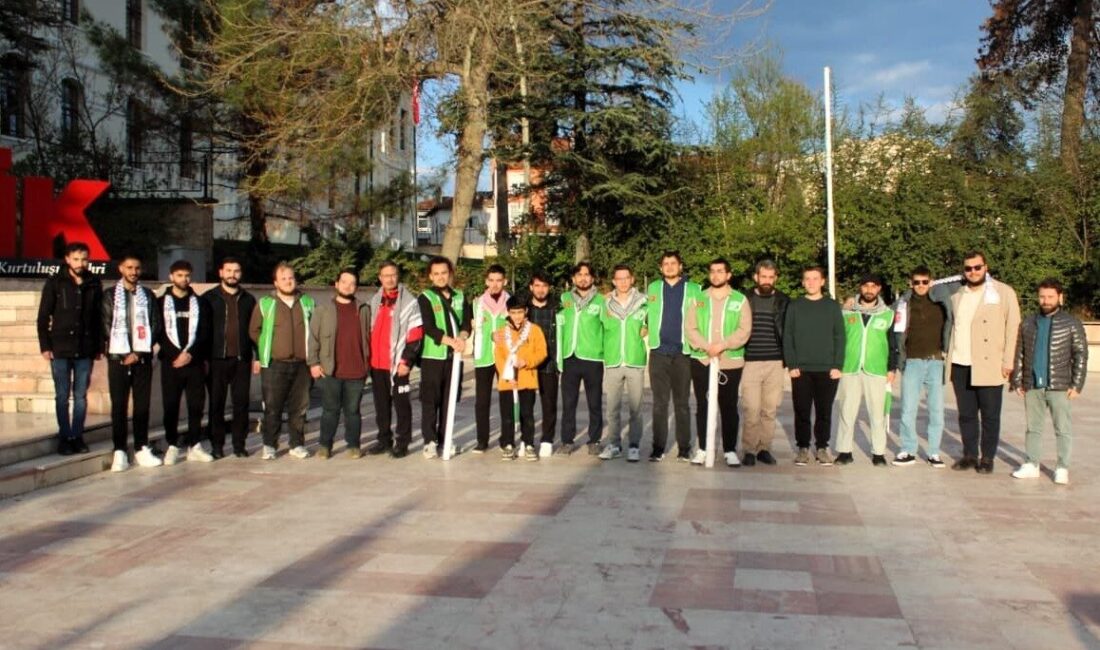 BİLECİK (AA) – Bilecik'te, İsrail'in Filistin'e yönelik saldırılarına tepki amacıyla