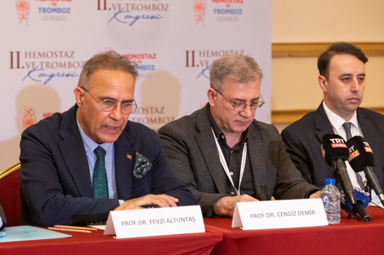 - Hemostaz ve Tromboz Derneği Kurucu Başkanı Prof. Dr. Fevzi