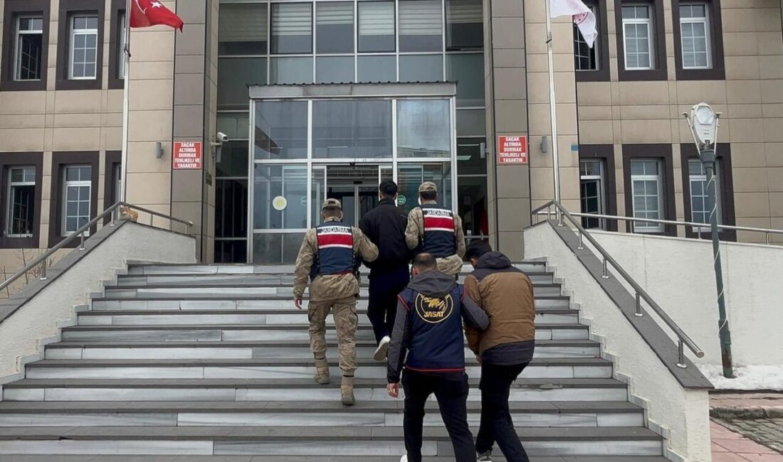 BİTLİS (AA) – Bitlis'te 3 ayda Afganistan uyruklu 88 düzensiz