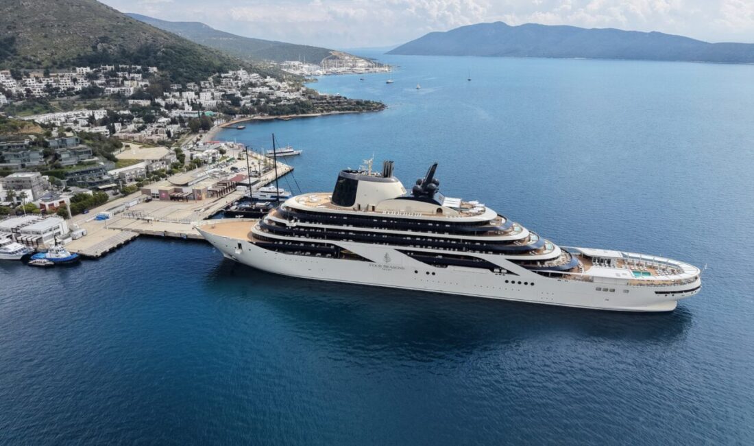 MUĞLA (AA) – Muğla'nın Bodrum ilçesine, "Four Seasons 1" adlı