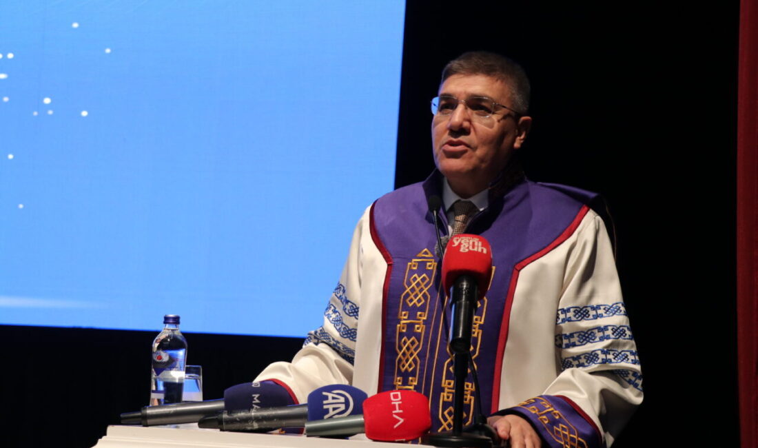 BURDUR (AA) – Burdur Mehmet Akif Ersoy Üniversitesi'nin (MAKÜ) 20.