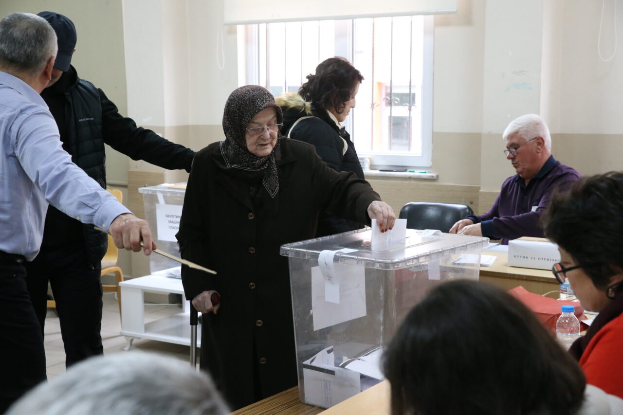 BURSA (AA) – Bursa, Eskişehir ve Yalova'da çifte vatandaşlar, Bulgaristan'daki