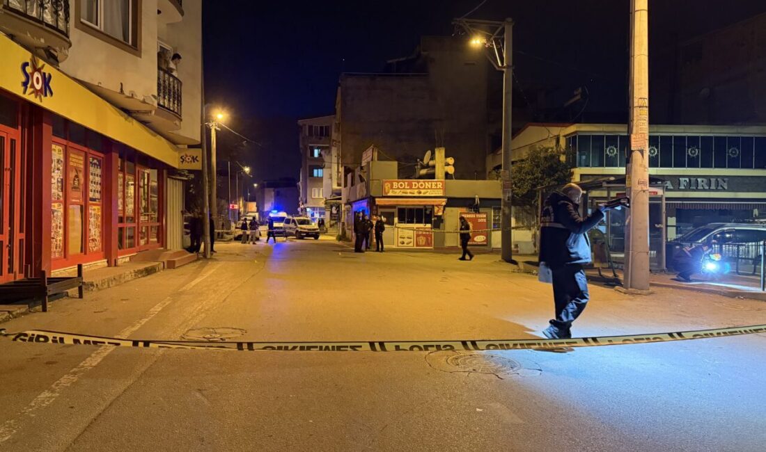 BURSA (AA) – Bursa'nın Osmangazi ilçesinde iki grup arasında çıkan