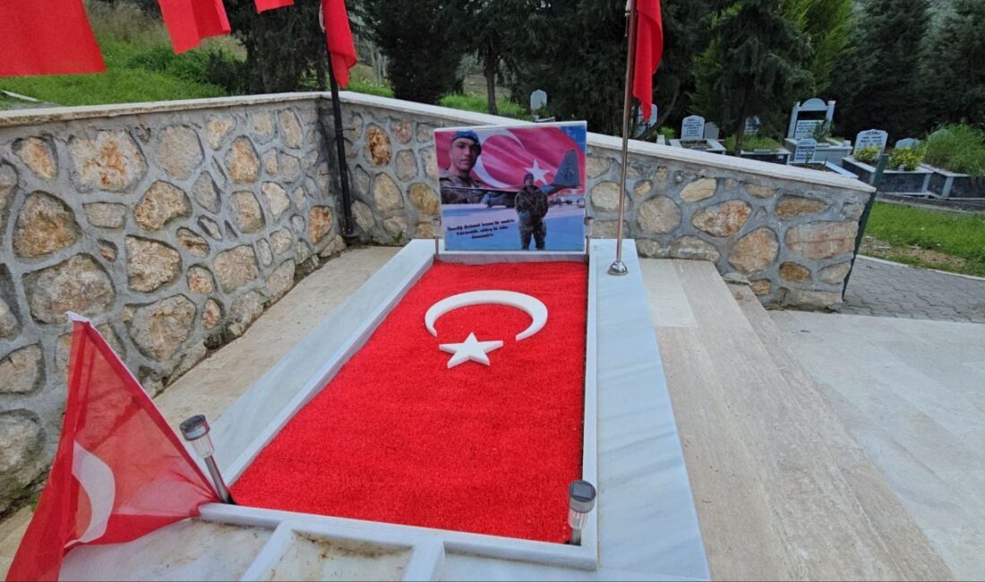 BURSA (AA) – Bursa'nın Mudanya ilçesinde, Şehit Piyade Komando Üsteğmen