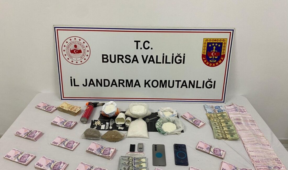 BURSA (AA) – Bursa'nın Yıldırım ilçesindeki uyuşturucu operasyonunda gözaltına alınan