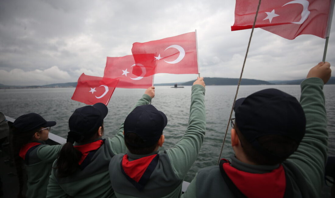 ÇANAKKALE (AA) – Çanakkale Boğazı’nda, 4 Nisan 1953’te Nara Burnu