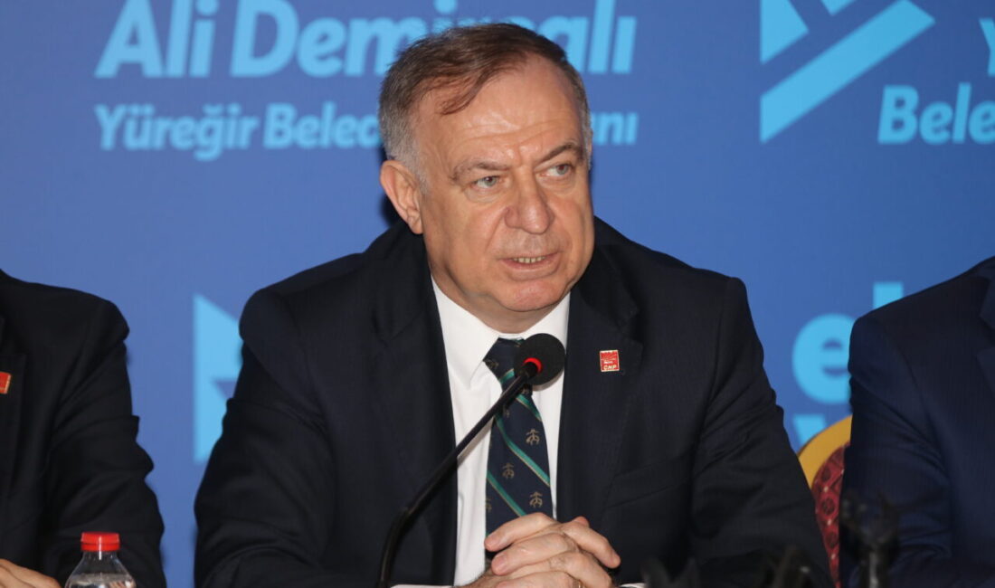 ADANA (AA) – CHP Genel Başkan Yardımcıları Gökan Zeybek ve