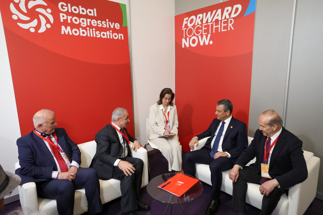 ANKARA (AA) – CHP Genel Başkanı Özgür Özel, eski Filistin