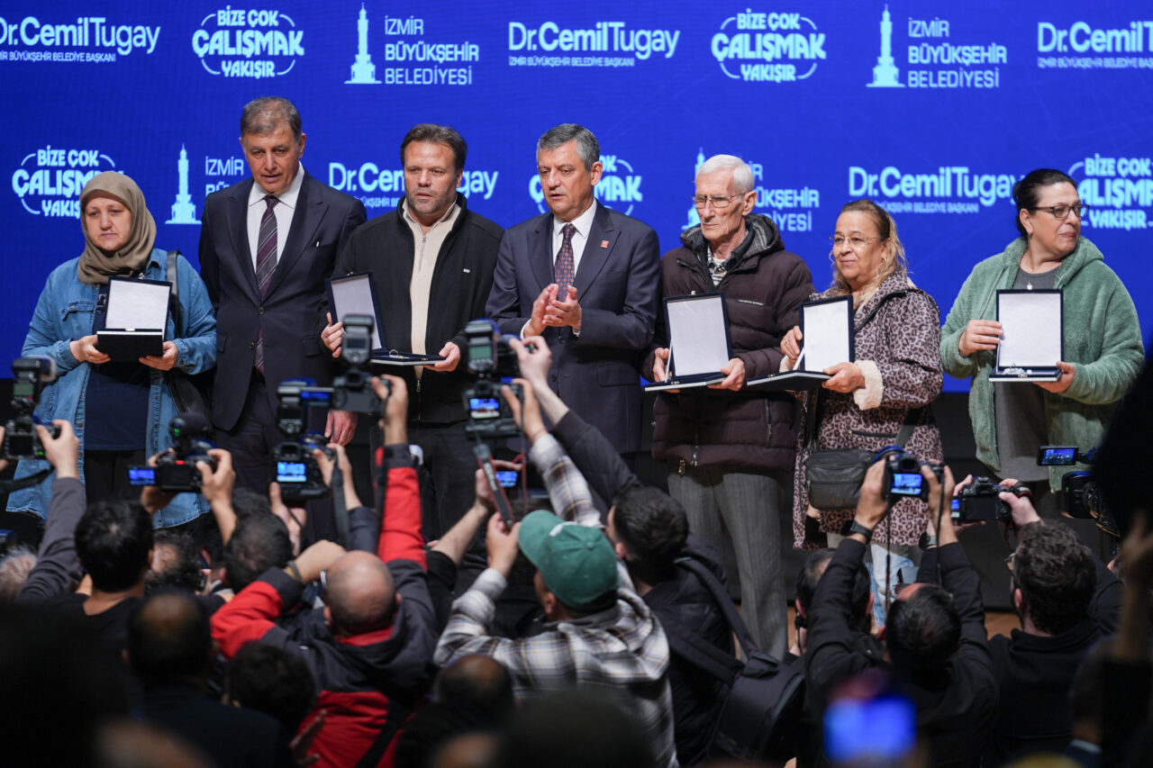 - "(Partisinin yerel seçimde aldığı oylar) Seçmen bize yatırımcı kredisi