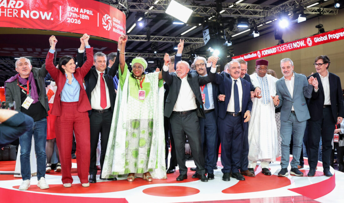 ANKARA (AA) – CHP Genel Başkanı Özgür Özel, İspanya'nın Barselona