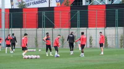 ÇORUM (AA) – Arca Çorum FK, Trendyol 1. Lig'in 33.