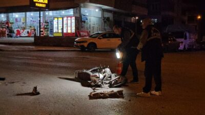 ÇORUM (AA) – Çorum'da otomobille çarpışan motosikletin sürücüsü ağır yaralandı.