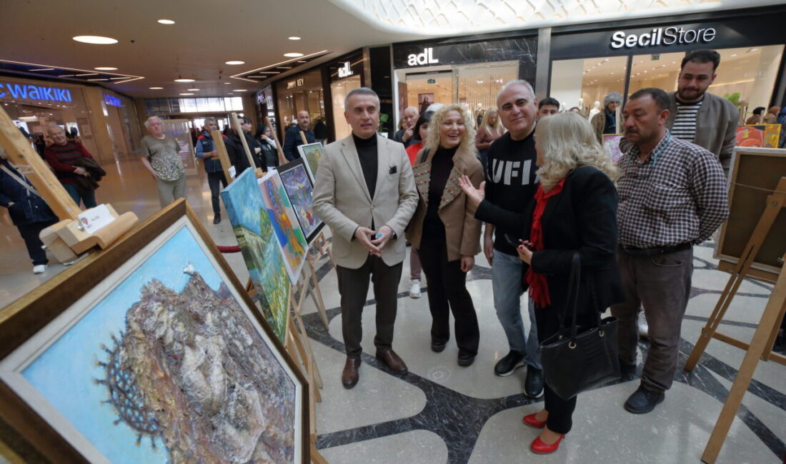 ÇORUM (AA) – Çorum'da 4 ülkeden 51 ressamın eserlerinin yer