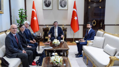 ANKARA (AA) – Cumhurbaşkanı Yardımcısı Cevdet Yılmaz, İsviçre'nin Ankara Büyükelçisi