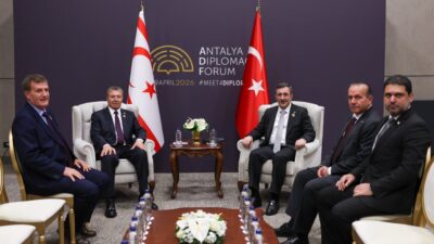 - "Türkiye olarak milli davamız Kıbrıs meselesinde, Kıbrıslı Türk kardeşlerimizle