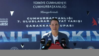 - Çanakkale İskele'den başlayan ve 14 farklı ülkeden 500 sporcunun