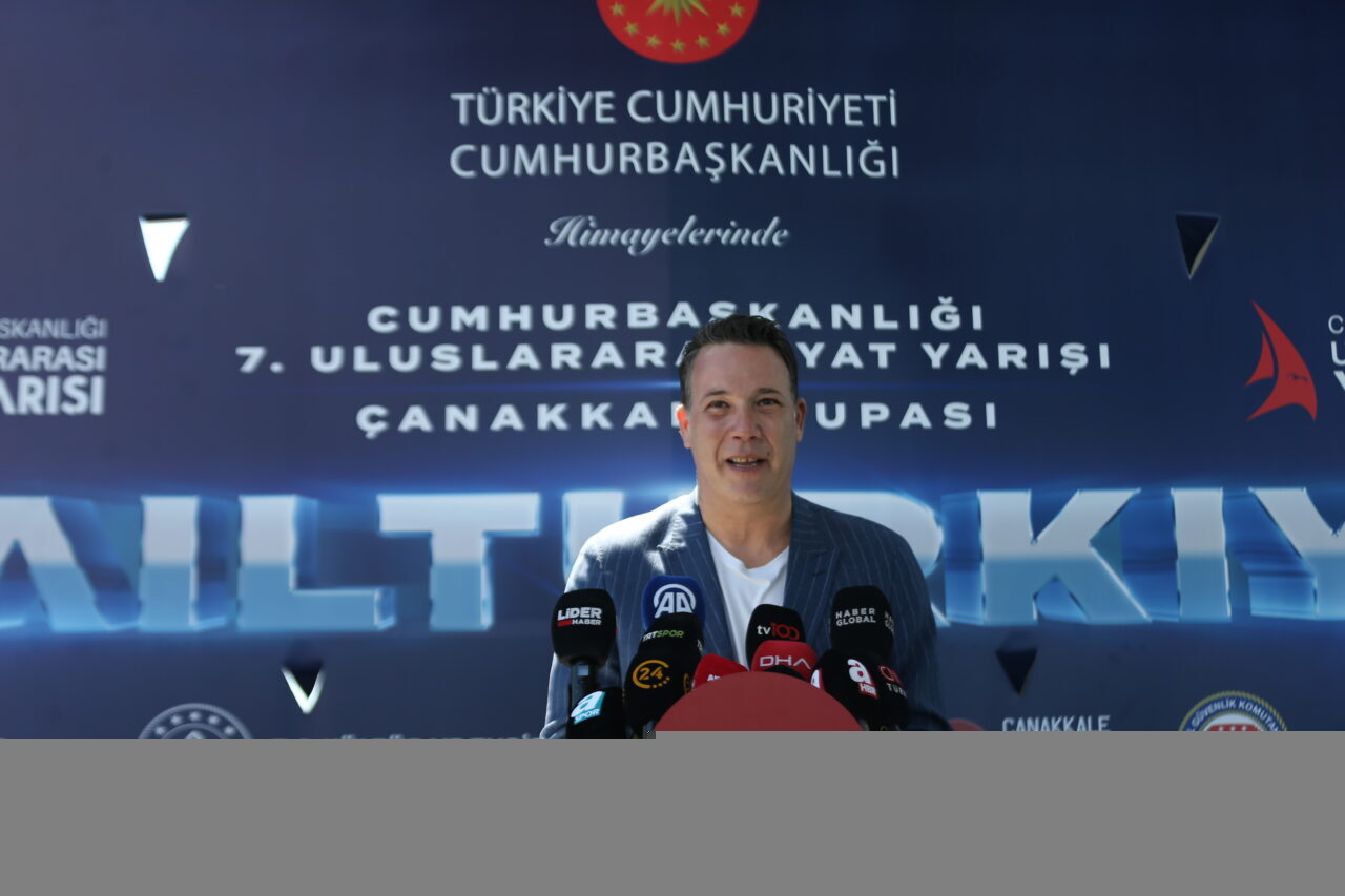 - Çanakkale İskele'den başlayan ve 14 farklı ülkeden 500 sporcunun