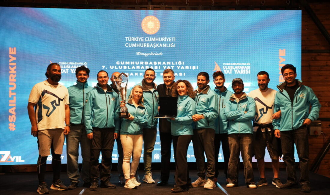 - Zeynep Atabay Taşkent kaptanlığındaki Orient Express6 adlı tekneyle yarışan