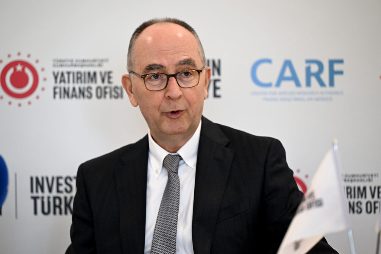 - Cumhurbaşkanlığı Yatırım ve Finans Ofisi Başkanı Burak Dağlıoğlu:
- "Türkiye'de