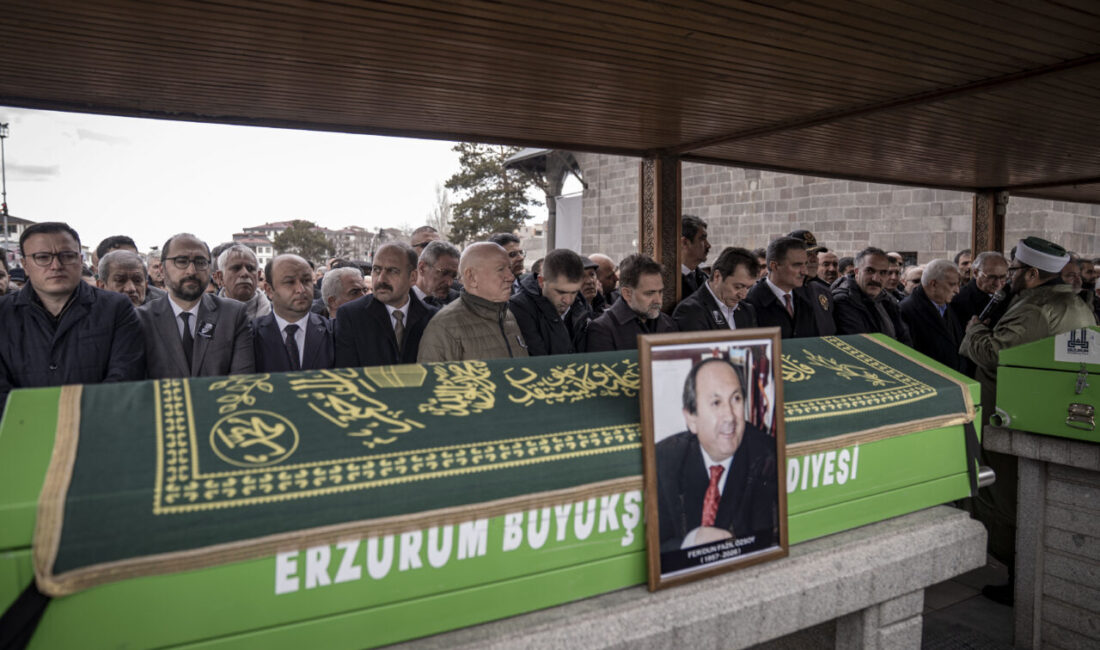 ERZURUM (AA) – Rahatsızlığı nedeniyle bir süredir tedavi gören ve