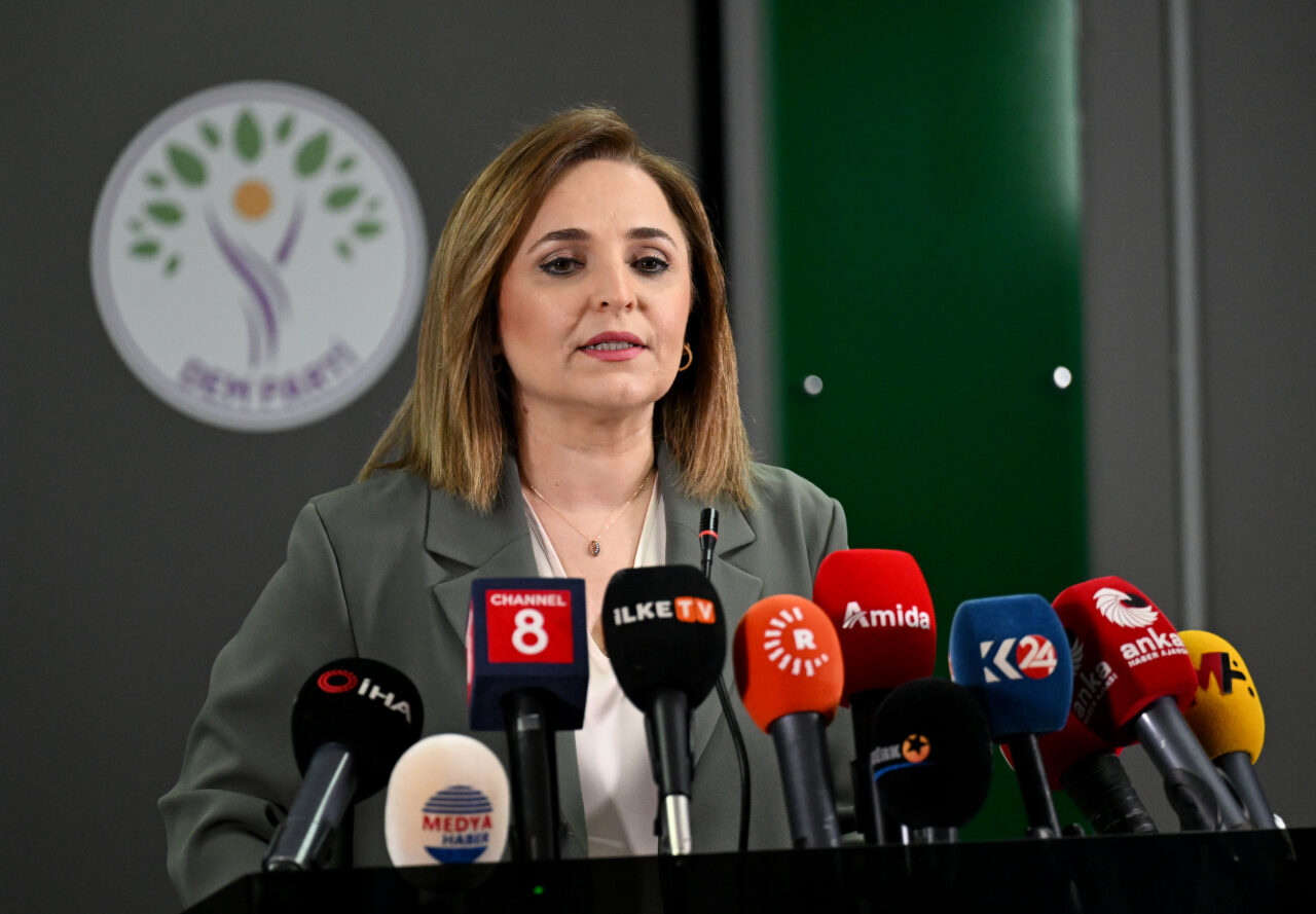 - "Seçim tartışmaları, bizim Merkez Yürütme Kurulumuzun gündeminde değil"
