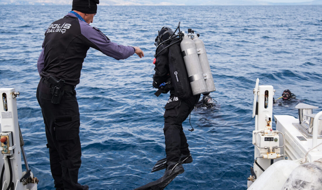 - Kurbağa adamların çalışması AA ekibince su altından ve dronla