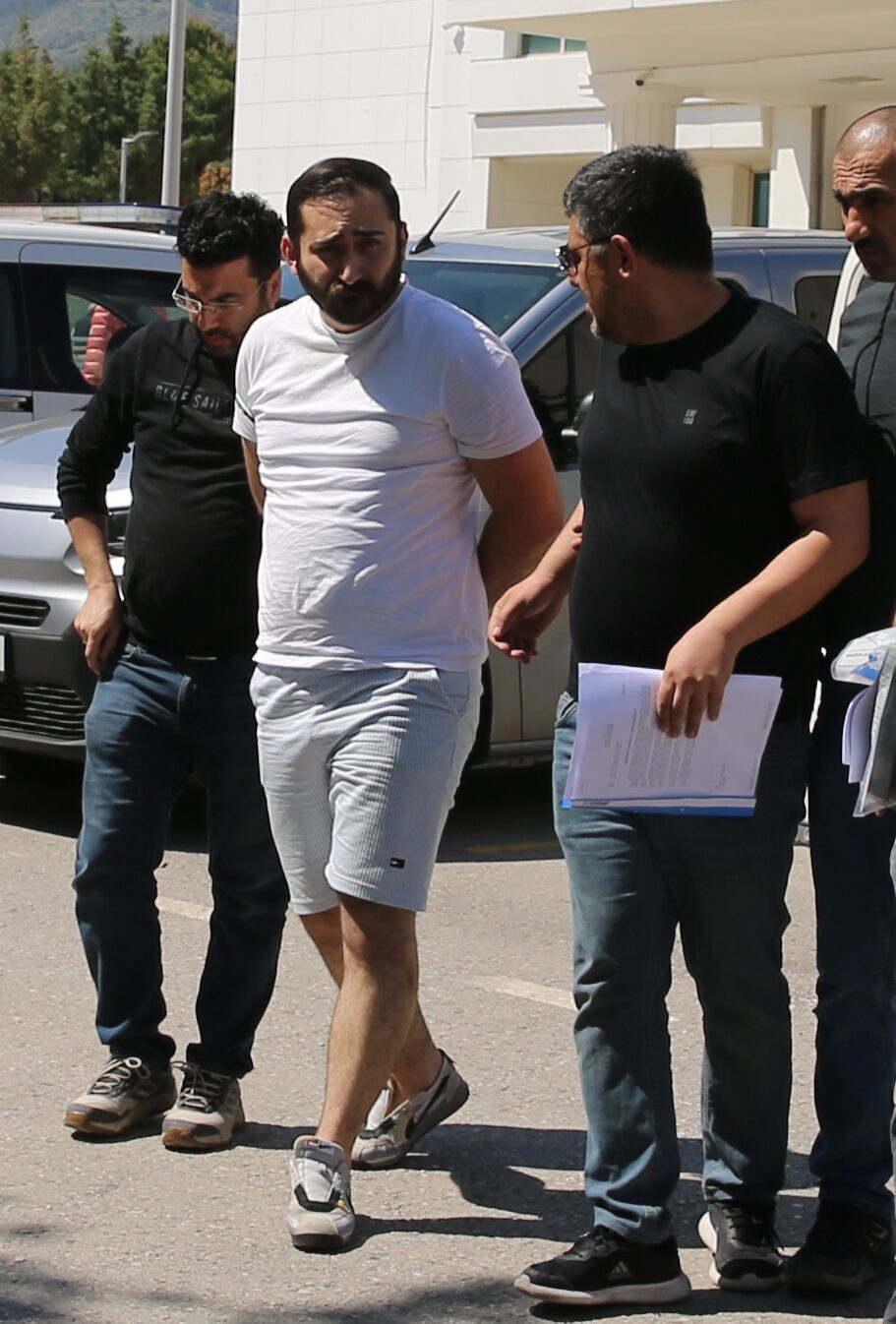 DENİZLİ (AA) – Denizli'nin Merkezefendi ilçesinde çıkan bıçaklı kavgada 1