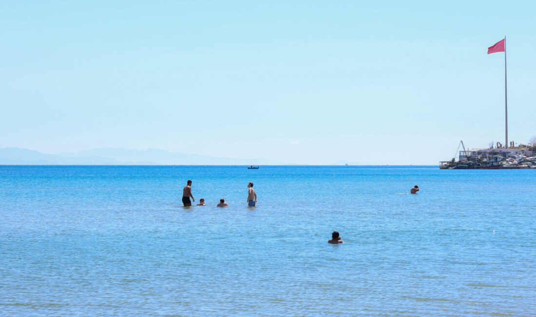 AYDIN (AA) – Aydın'ın Didim ilçesinde sıcak havayı fırsat bilen