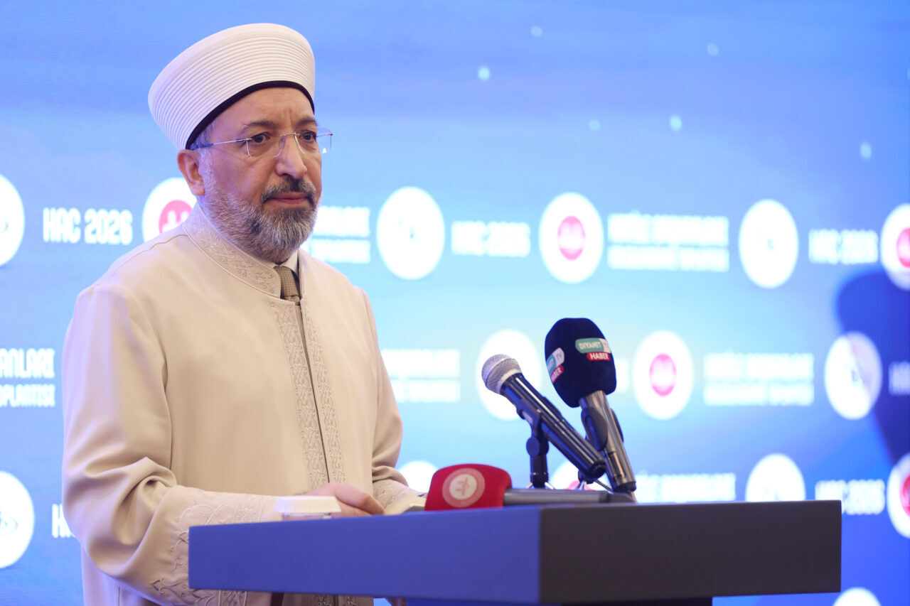 - "Hacı adaylarımızın ibadetlerini rükün, farz, vacip gibi açılardan her