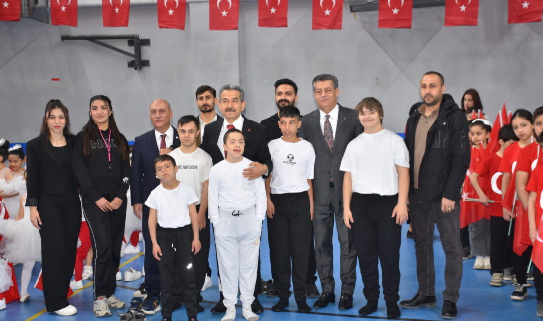 DİYARBAKIR (AA) – Diyarbakır, Şırnak, Batman ve Elazığ'da, 23 Nisan