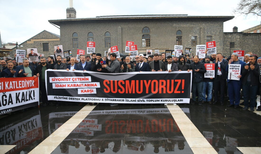 DİYARBAKIR (AA) – Diyarbakır ve Şırnak'ta bir araya gelen sivil