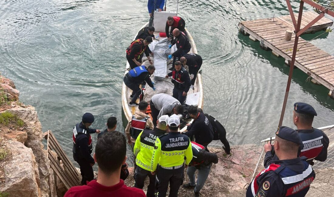 DİYARBAKIR (AA) – Diyarbakır'ın Çüngüş ilçesinde kullandığı botun devrilmesi sonucu